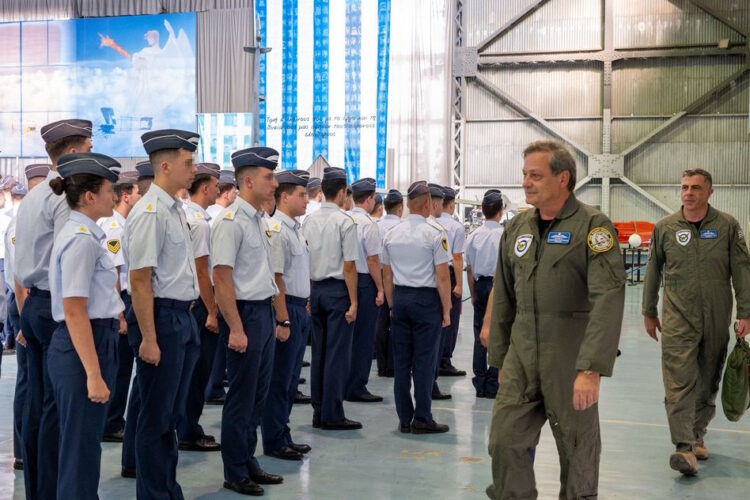 Επίσκεψη Αρχηγού ΓΕΑ στη Σχολή των Ικάρων