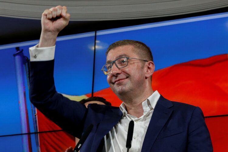 Κατάντια να μας δουλεύει στη ψύχρα ο Σκοπιανός …Τελικά εμείς τι κερδίσαμε απο τη Συμφωνία των Πρεσπών ;