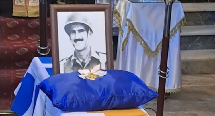 Στη γενέτειρά του «επέστρεψε» ο επί 50 χρόνια αγνοούμενος στρατιώτης της ΕΛΔΥΚ Κωνσταντίνος Τσιτιρίδης