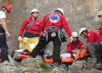 Επιχείρηση διάσωσης τραυματία στον Όλυμπο…