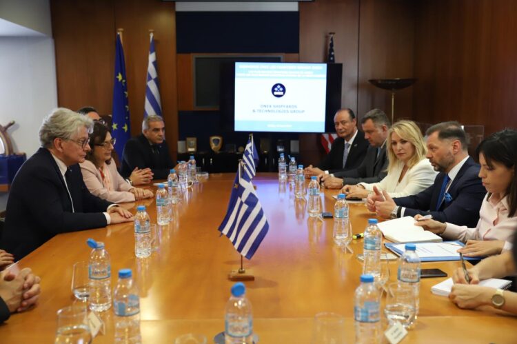 Επίσκεψη του Ευρωπαίου Επίτροπου για την Εσωτερική Αγορά, Τhierry Breton, στα Ναυπηγεία της ΟΝΕΧ στην Ελευσίνα.