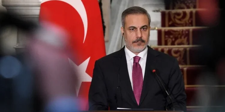 Απειλές από τον Τούρκο ΥΠΕΞ: Ελλάδα-Κύπρος μείνετε μακριά από Μ. Ανατολή αλλιώς θα σας βρει η φωτιά