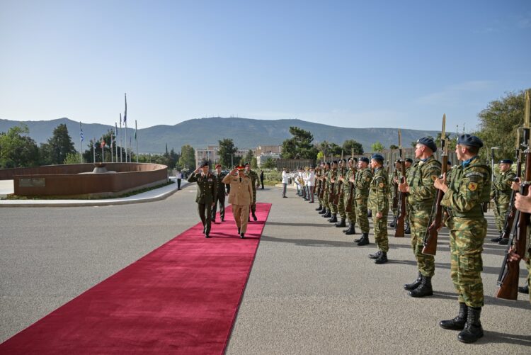 Επίσημη Επίσκεψη του Διοικητή των Χερσαίων Δυνάμεων της Σαουδικής Αραβίας