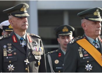 Μάχη Στρατηγών στο προαύλιο του Πενταγώνου !!!