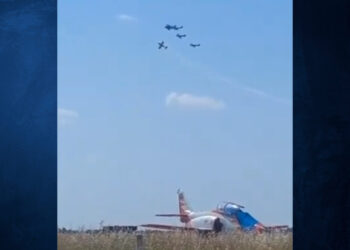 Πορτογαλία: Σύγκρουση αεροσκαφών σε αεροπορικό σόου, νεκρός ένας πιλότος