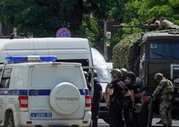 Νεκροί οι κρατούμενοι που κρατούσαν όμηρους σωφρονιστικούς υπαλλήλους στη Ρωσία