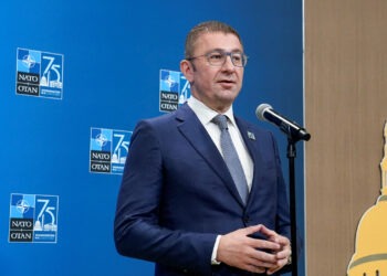 Προκλητικός ο Σκοπιανός πρωθυπουργός & στη σύνοδο του ΝΑΤΟ …Σε ποιανού πλάτες στηρίζεται;