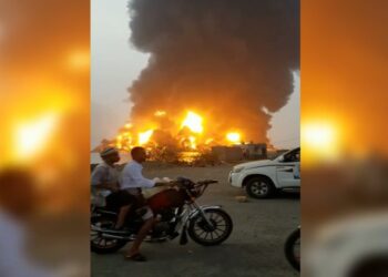 Μαχητικά του Ισραήλ σφυροκόπησαν την πόλη λιμάνι Χοντέιντα στην Ερυθρά Θάλασσα.