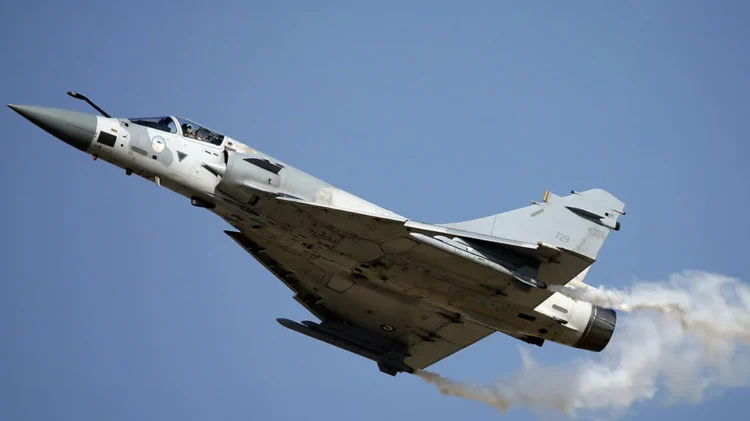 Εγκατάλειψη αεροσκάφους Mirage 2000-5 στην Τανάγρα – Σώος  η πιλότος