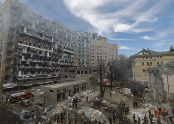 Ο Ζελένσκι υποσχέθηκε αντίποινα μετά το ρωσικό πλήγμα