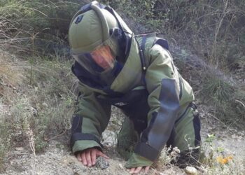 Εντοπίστηκαν 5 βλήματα στην Εύβοια …Συναγερμός  στους Πυροτεχνουργούς του Στρατού