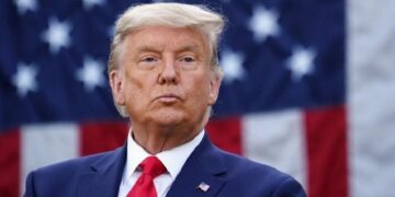 Τραμπ: «Θα σώσω τις ΗΠΑ από την παρακμή»