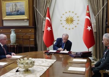 Χωρίς αλλαγές στην Ηγεσία των Τουρκικών Ενόπλων Δυνάμεων