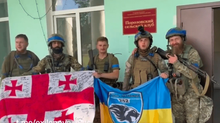 Εισβολή Ουκρανών σε Ρωσικό Έδαφος …(video)