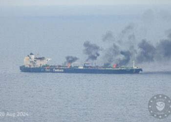 Κατάντια να έχουμε Οπλισμένα πολεμικά Σκάφη και να …Εκλιπαρούμε τους Χούθι να πάρουμε το σκάφος που καίγεται;