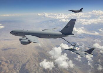 Ιπτάμενα KC-135 για την ΠΑ…Στα πέρατα της Μεσογείου  η εμβέλεια των Μαχητικών μας