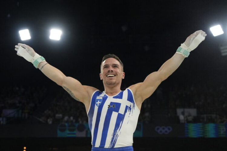 Έγραψε ιστορία στους Κρίκους ο Λευτέρης (video)