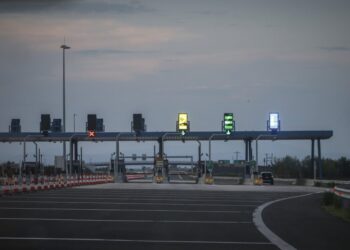 Καταδίωξη διακινητή λαθρομεταναστών στην Εγνατία οδό