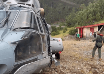 Διάσωση Αμερικανίδας στον Όλυμπο με ελικόπτερο Super Puma της ΠΑ (videeo)