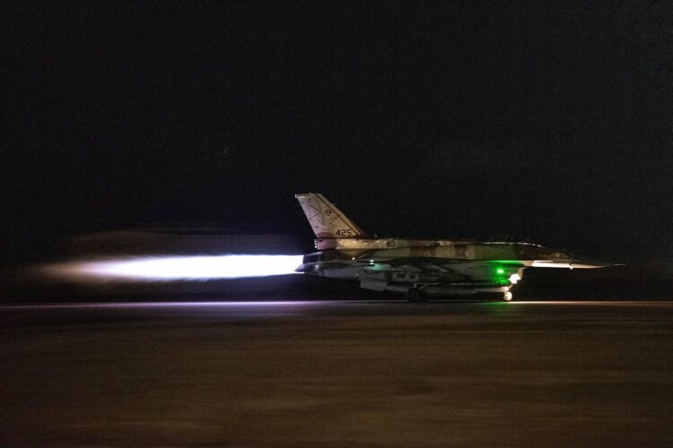 Μαζική Αεροπορική επιδρομή κατά της Χεζμπολάχ