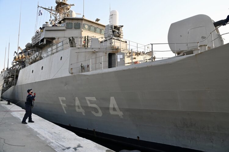 Κατάπλους Φρεγάτας ΨΑΡΑ στο Ναύσταθμο Σαλαμίνας