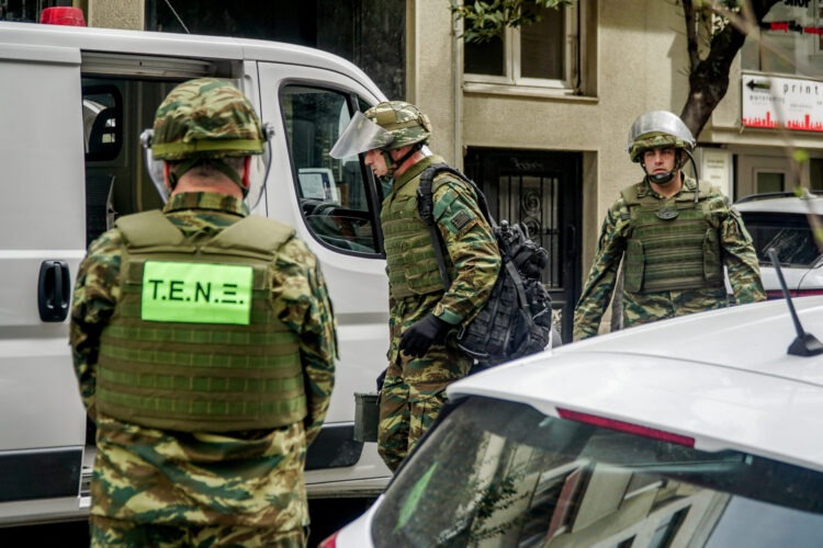 Συνελήφθη ο 27χρονος με τις Χειροβομβίδες …”Αλλά πουλάει τρέλα”