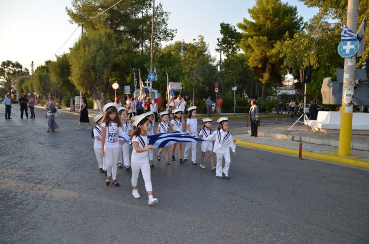 Ο Δήμος Ελευσίνας Τιμά τους πεσόντες του Υ/Β Κατσώνης (Πρόσκληση)