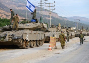 Ετοιμότητα εισβολής ανέφερε το IDF…Mε βαλλιστικό πύραυλο Noor απαντά η Χεσμπολαχ