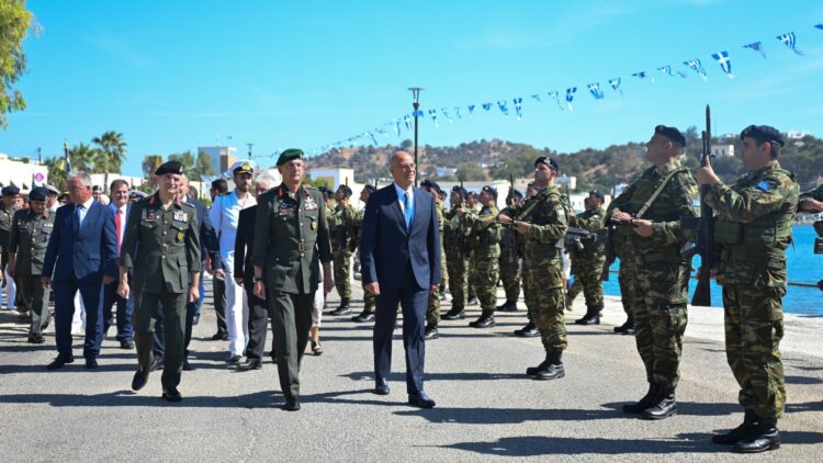 O ΥΕΘΑ Στη Λέρο, μαζί με τον Αρχηγό ΓΕΕΘΑ…Στην 81η επέτειο από τη βύθιση του Α/Τ «ΒΑΣΙΛΙΣΣΑ ΟΛΓΑ».