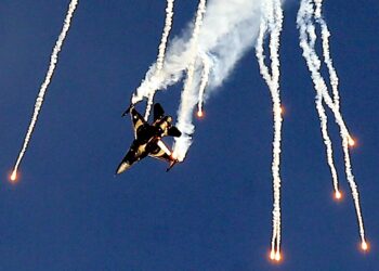 Τουρκικά μαχητικά χτύπησαν Κούρδους στο Βόρειο  Ιράκ