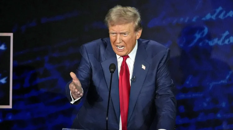 Καρφιά του Τράμπ κατά Ζελένσκι…παίρνει  δισεκατομμύρια  και δεν θέλει Ειρήνη