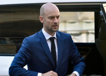 Εκεχειρία με το Ισραήλ ζήτησε ο πρωθυπουργός του Λιβάνου Νατζίμπ Μικάτι