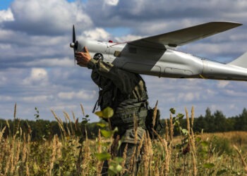 Το ΝΑΤΟ πρέπει να καταρρίπτει ρωσικά drones εντός του εναερίου χώρου των βαλτικών κρατών