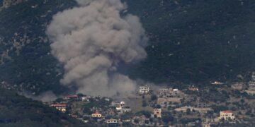 Φωτογραφίες έδωσε στη δημοσιότητα το Ισραήλ με πυραύλους μέσα σε σπίτια στο Λίβανο