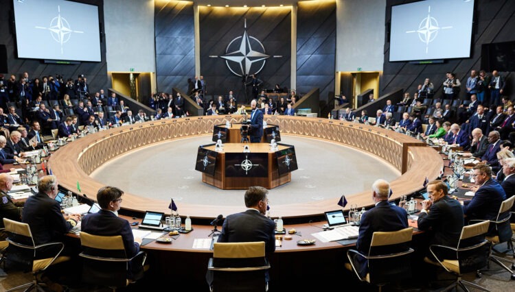 Ο ΥΦΕΘΑ Κεφαλογιάννης στη Σύνοδο Υπουργών Άμυνας του ΝΑΤΟ στις Βρυξέλλες