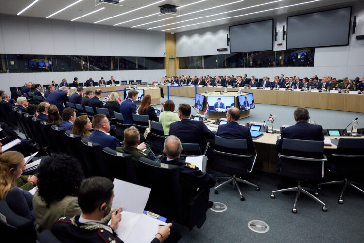 Ο ΥΦΕΘΑ Κεφαλογιάννης στη Σύνοδο Υπουργών Άμυνας του ΝΑΤΟ στις Βρυξέλλες