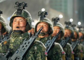 Η Βόρεια Κορέα έστειλε απόσπασμα 1.500 στρατιωτών στη Ρωσία, σύμφωνα με τη Σεούλ