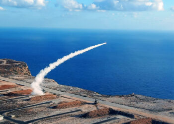 Βολές Αντιαεροπορικού Πυροβολικού στο Πεδίο Βολής   Κρήτης (video)