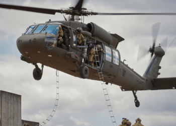 Υπεγράφει η παραγωγή 35 Ελικοπτέρων “Black Hawk” για την Ελλάδα…Τα 4 για Ειδικές Επιχειρήσεις