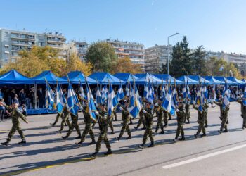 Εντυπωσιακές φωτογραφίες από τις τις Στρατιωτικές Παρελάσεις ανά την Επικράτεια