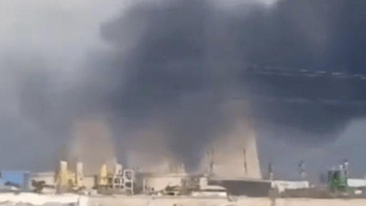 Ιράν: Αναφορές για φωτιά κοντά στον πυρηνικό σταθμό του Καράτζ