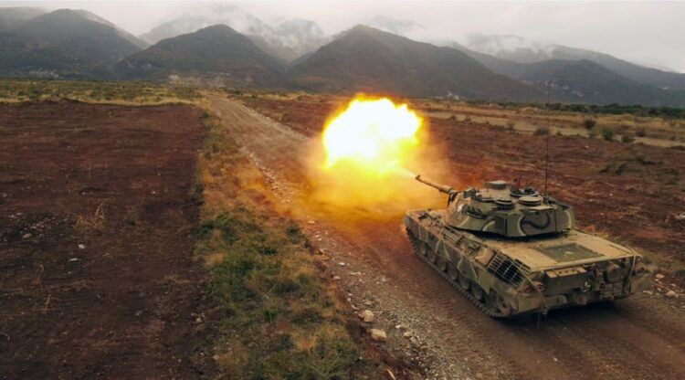 Βολές από τους εκπαιδευόμενους Ανθυπίλαρχους και Μ. Λοχίες στο Πεδίο Βολής Αρμάτων Λιτόχωρου