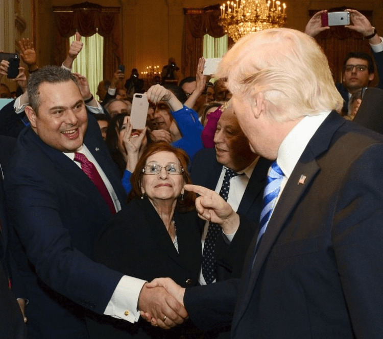 Ο Πάνος Καμμένος στηρίζει την υποψηφιότητα του  Donald Trump…