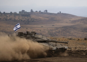 Γάζα: Ισραηλινά τανκς εισέβαλαν στον καταυλισμό της Νουσεϊράτ