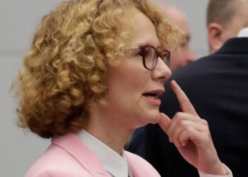 Μια Σκοπιανή η νέα αναπληρώτρια Γενική Γραμματέας του ΝΑΤΟ