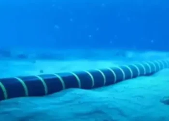 DW: Υβριδική επίθεση η βλάβη στο υποθαλάσσιο δίκτυο τηλεπικοινωνιών στη Βαλτική