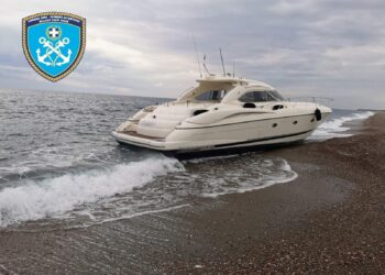 Με Θαλαμηγό  η απόβαση των Λαθρομεταναστών σε παραλία της Ρόδου