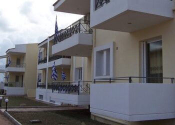Έπεσαν οι υπογραφές για την κατασκευή 14 Κτηριακών Συγκροτημάτων σε Έβρο και νησιά