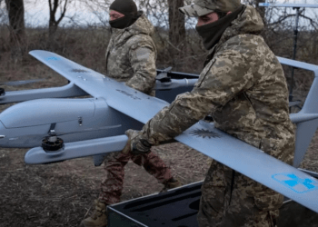 H Ουκρανία έστειλε 150 Drones και 20 Έμπειρους Χειριστές …Στους Τζιχαντιστές HTS της Συρίας