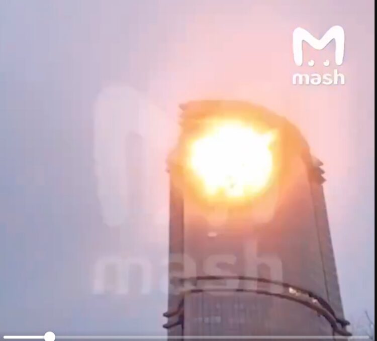 Μαζική επίθεση Ουκρανών με drones σε πολυκατοικίες στο Καζάν της Ρωσία (video)ς